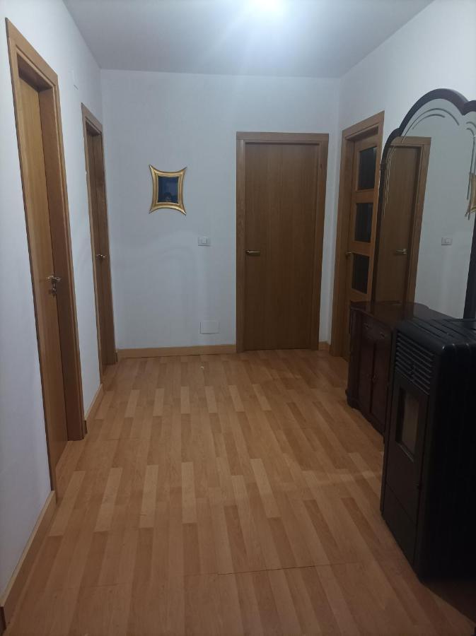 Piso Cervantes Apartment Sarria Ngoại thất bức ảnh